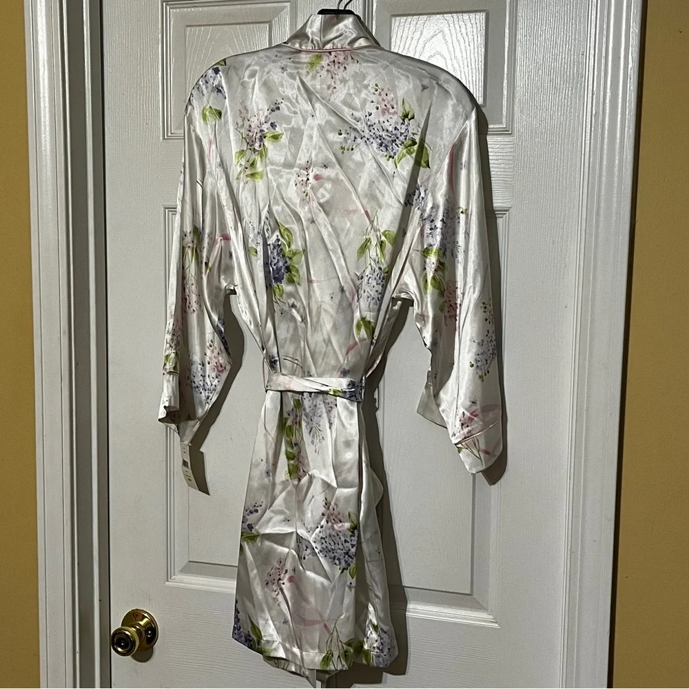Oscar de la Renta Pink Label Lilac Whisper Print Robe - Picture 2 of 4